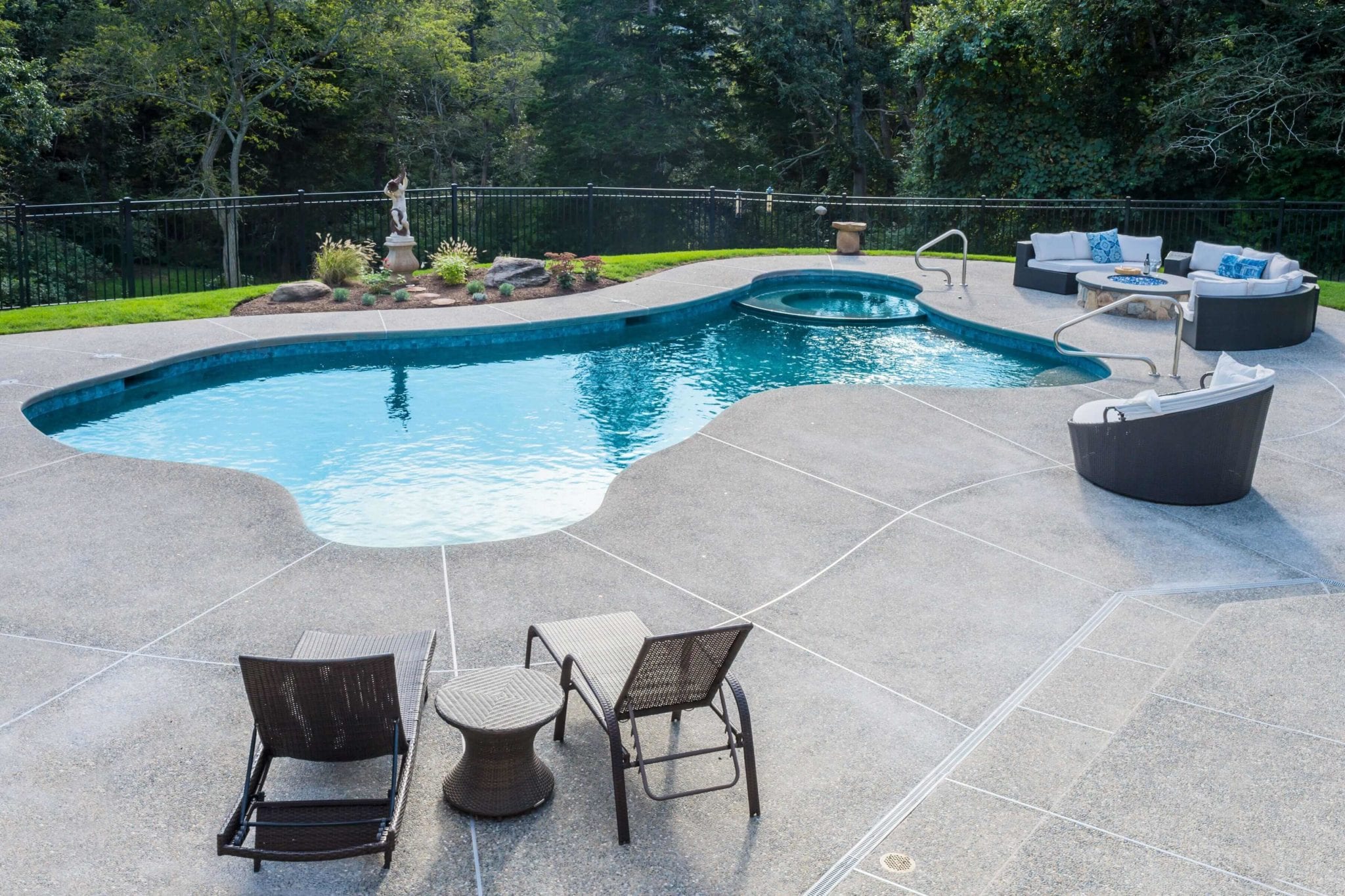 gunite saltwater pool cost